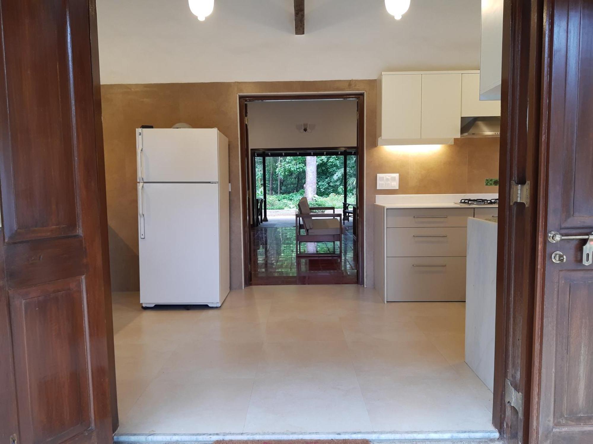 Banyan House - Luxurious 4 Bedroom Villa On One Acre, Near The Beach Nagaon  Extérieur photo