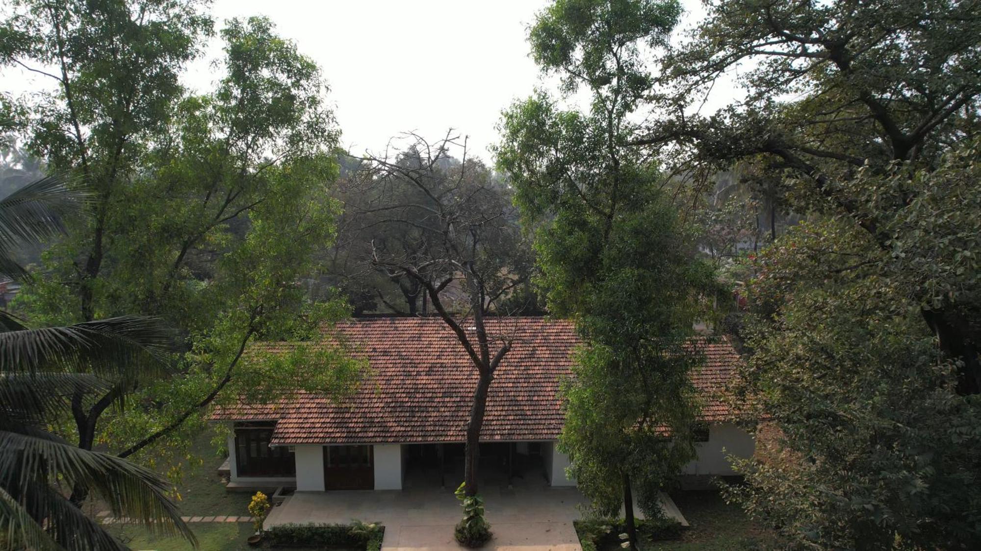 Banyan House - Luxurious 4 Bedroom Villa On One Acre, Near The Beach Nagaon  Extérieur photo